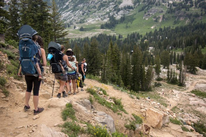 3 Amazing hikes in Utah for families with young children for Hike it Baby