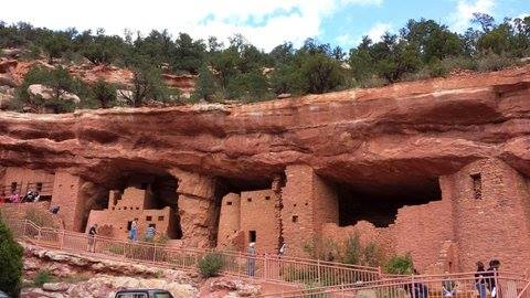 15 fun things to do with kids in Colorado Springs by Rebecca Hosley for Hike it Baby