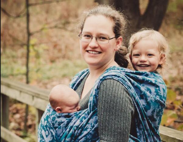 Motherhood Balance: Finding the Mom/Work/Hike balance by Julie McNulty for Hike it Baby