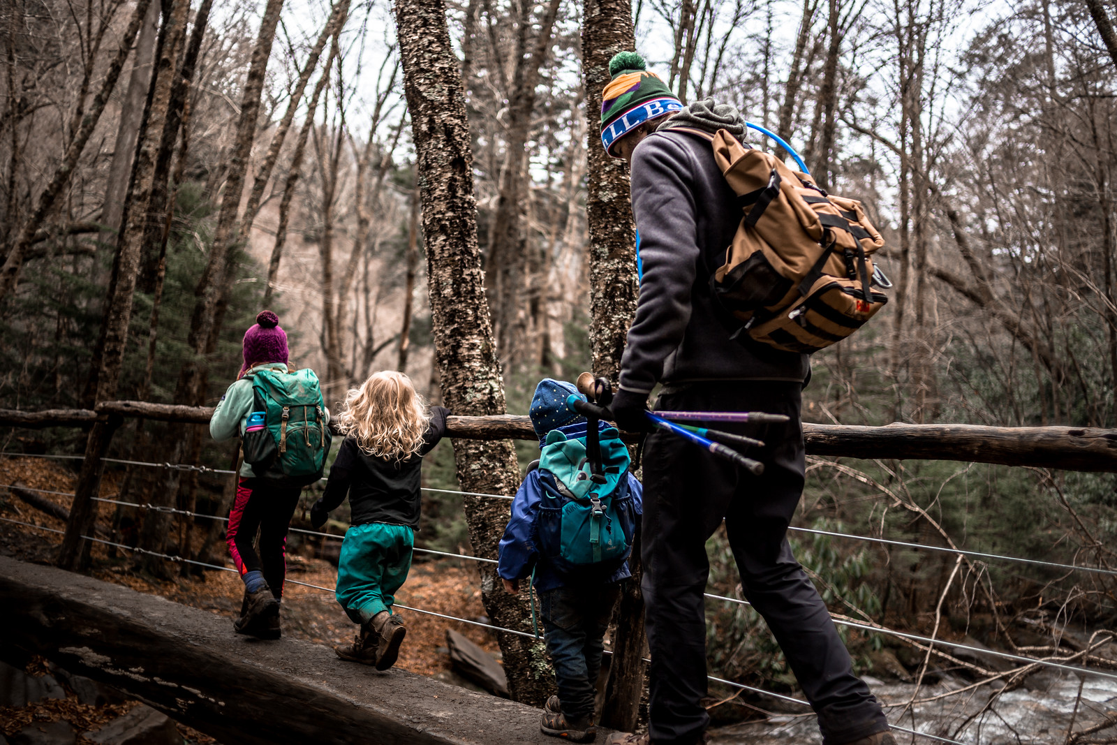 How to Set SMART Goals to Get your family in Nature by Julie McNulty for Hike it Baby