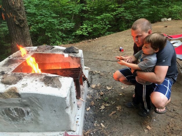 How to enjoy nature safely during wildfire season by Rebecca Hosley for Hike it Baby