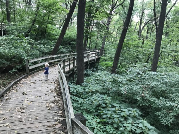 3 Trails in Nebraska young children will enjoy exploring by Vong Hamilton for Hike it Baby