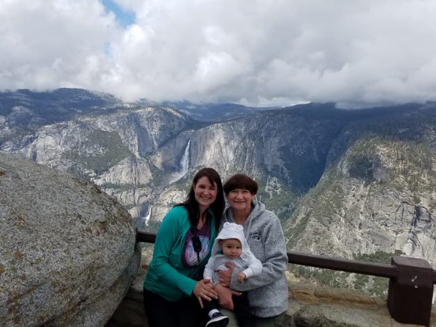 3 Strangers connect through the love of hiking by Kyla Phillips for Hike it Baby