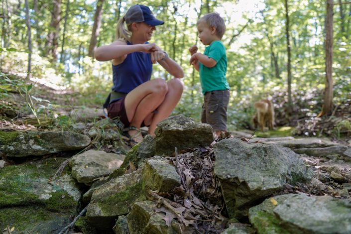 How to use American Sign Language on the trail by Emily Christensen for Hike it Baby