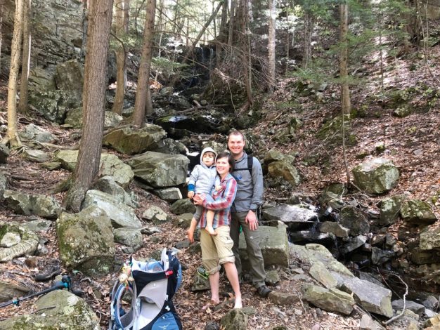 9 Tips for Successful Day Hikes with young children by Becca Hosley for Hike it Baby