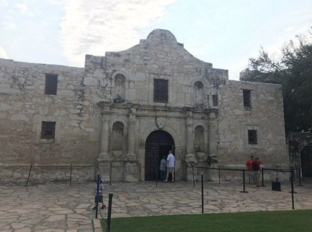 Fun Things to do with Kids from San Antonio to Dallas by Hike it Baby