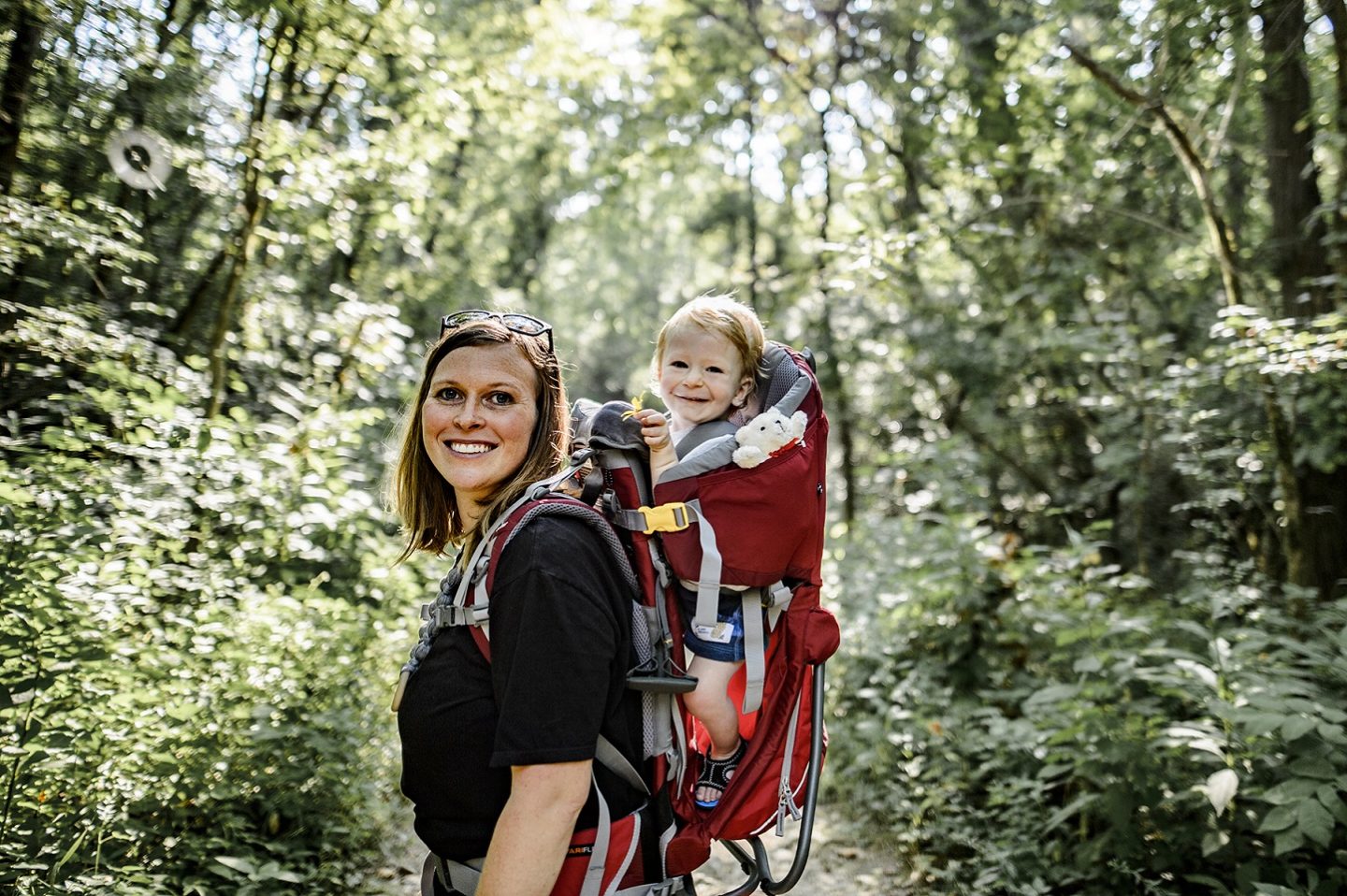 How to find the right fit with a frame carrier by Samantha Reddy for Hike it Baby