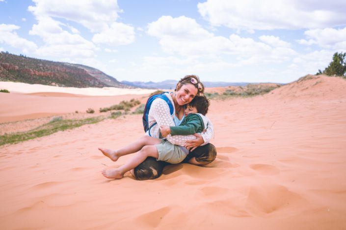 How to navigate desert hiking by Shanti Hodges for Hike it Baby