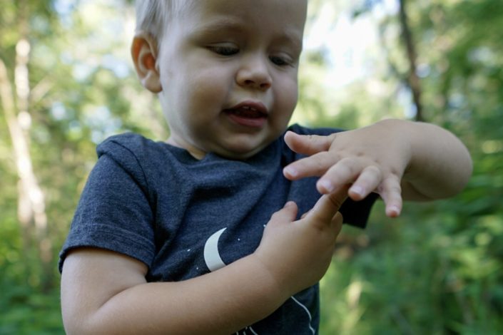 How to use American Sign Language on the trail by Emily Christensen for Hike it Baby